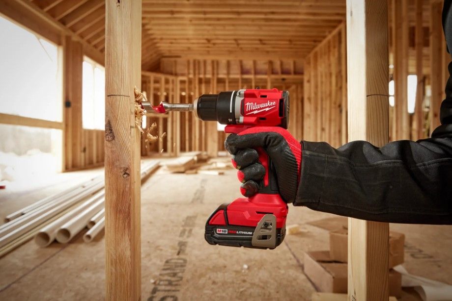 Taladro atornillador 1/2 Pulg 18V 3601-22CT Milwaukee 4