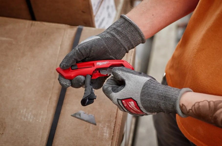 Cutter deslizable 48221515 Milwaukee 2