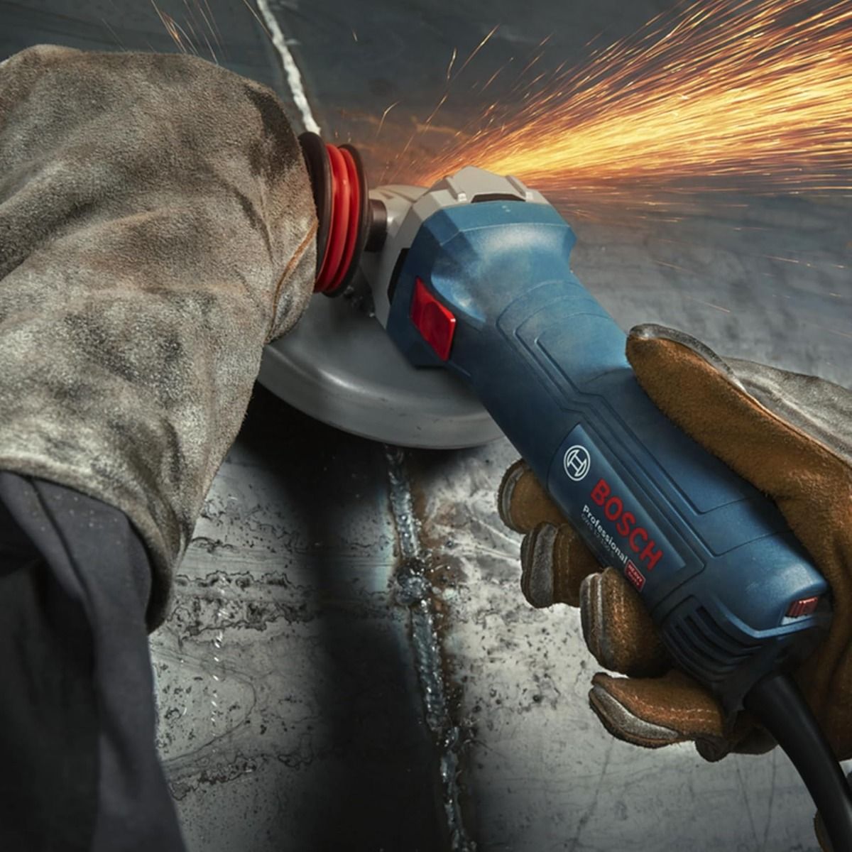 Miniesmeriladora 5″ 1200W GWS 12-125 S Bosch 8