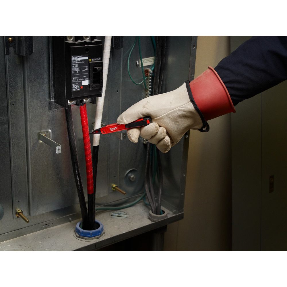 Detector de voltaje 50 a 1000 v A/C 2202-20 Milwaukee 8