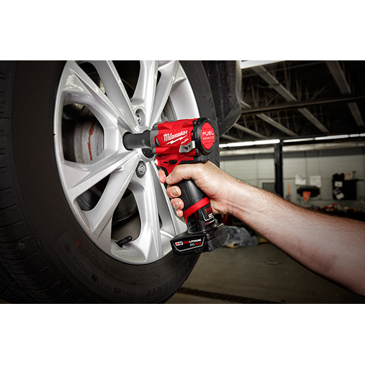 Llave de impacto M12 Fuel Stubby 1/2 Pulg 2555-22 Milwaukee 3