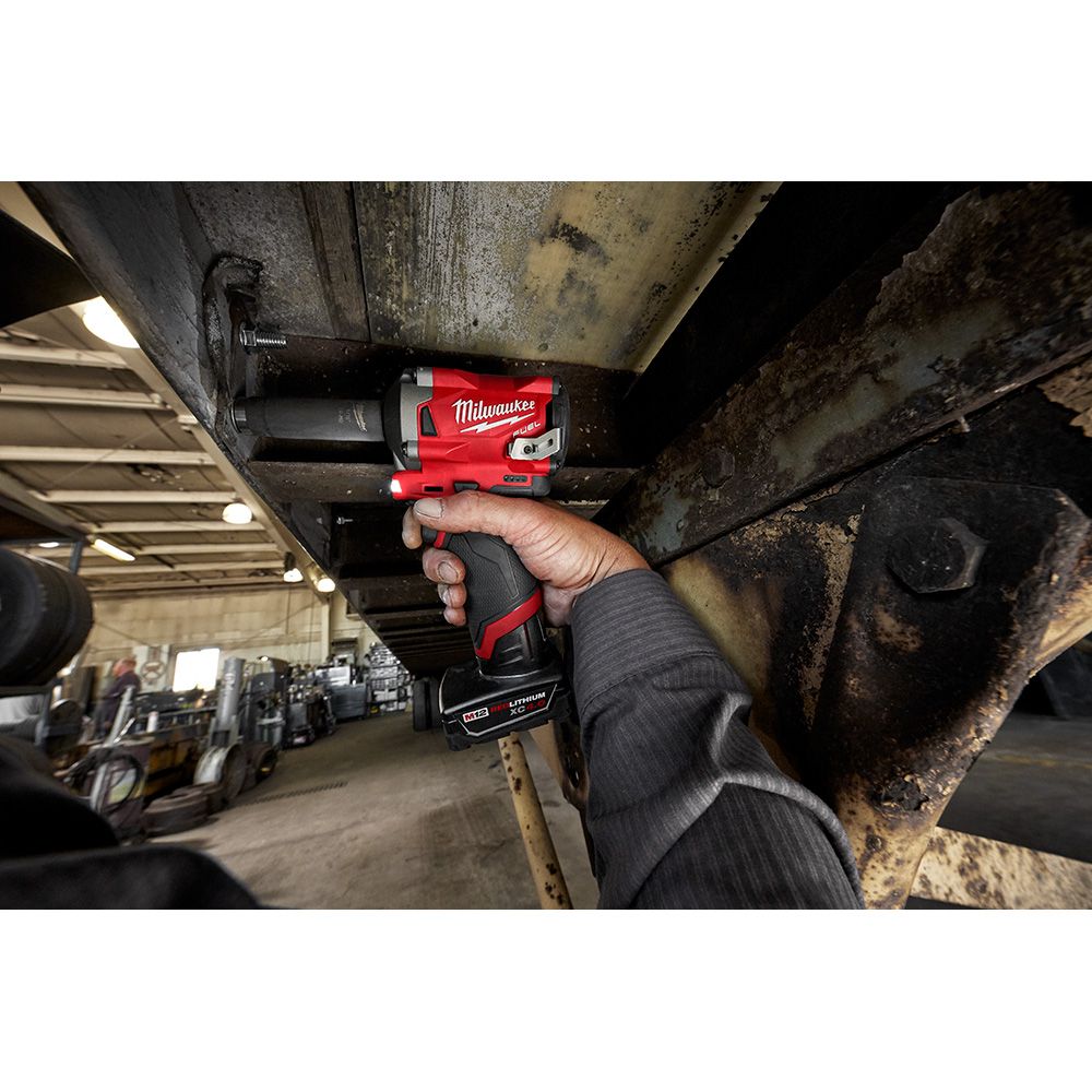 Llave de impacto M12 Fuel Stubby 1/2 Pulg 2555-22 Milwaukee 5