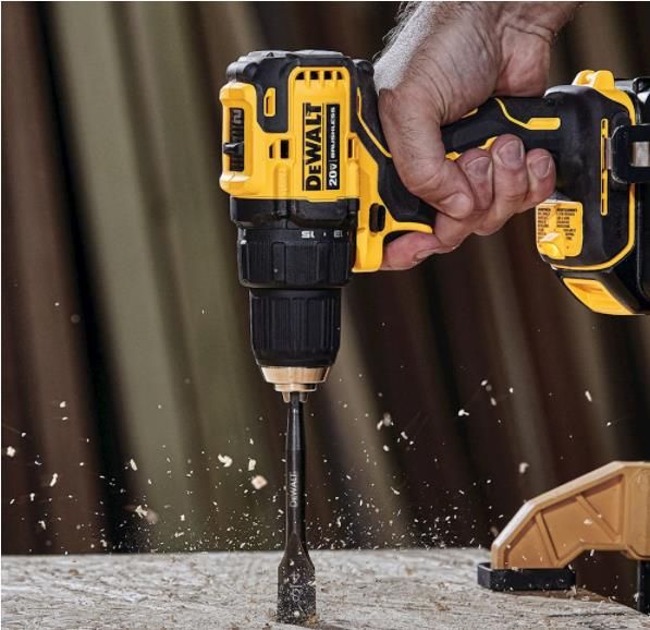 Combo Taladro percutor 1/2" + Atornillador de impacto 1/4" Brushless 20V DCK223D2 DeWalt 4