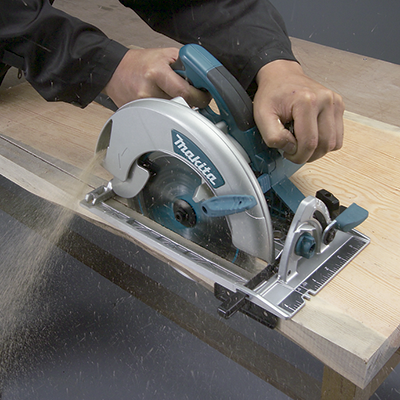 Sierra circular 8-1/4 Pulg 1800W 5008MG Makita 2