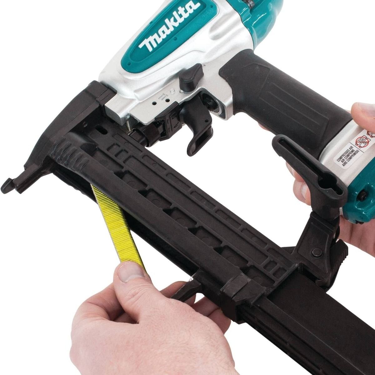 Engrapadora neumática AT638A Makita 5