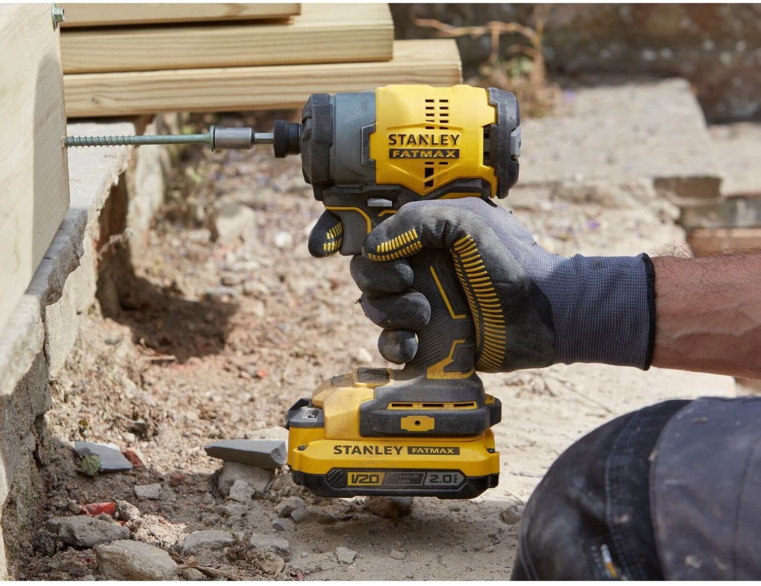 Llave de Impacto Inalámbrico Sin Carbones Brushless 20V SBI810D2K Stanley 7