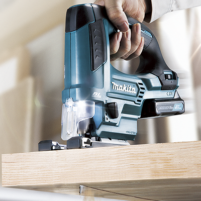 Sierra caladora VVR JV103DWYJ Makita 2