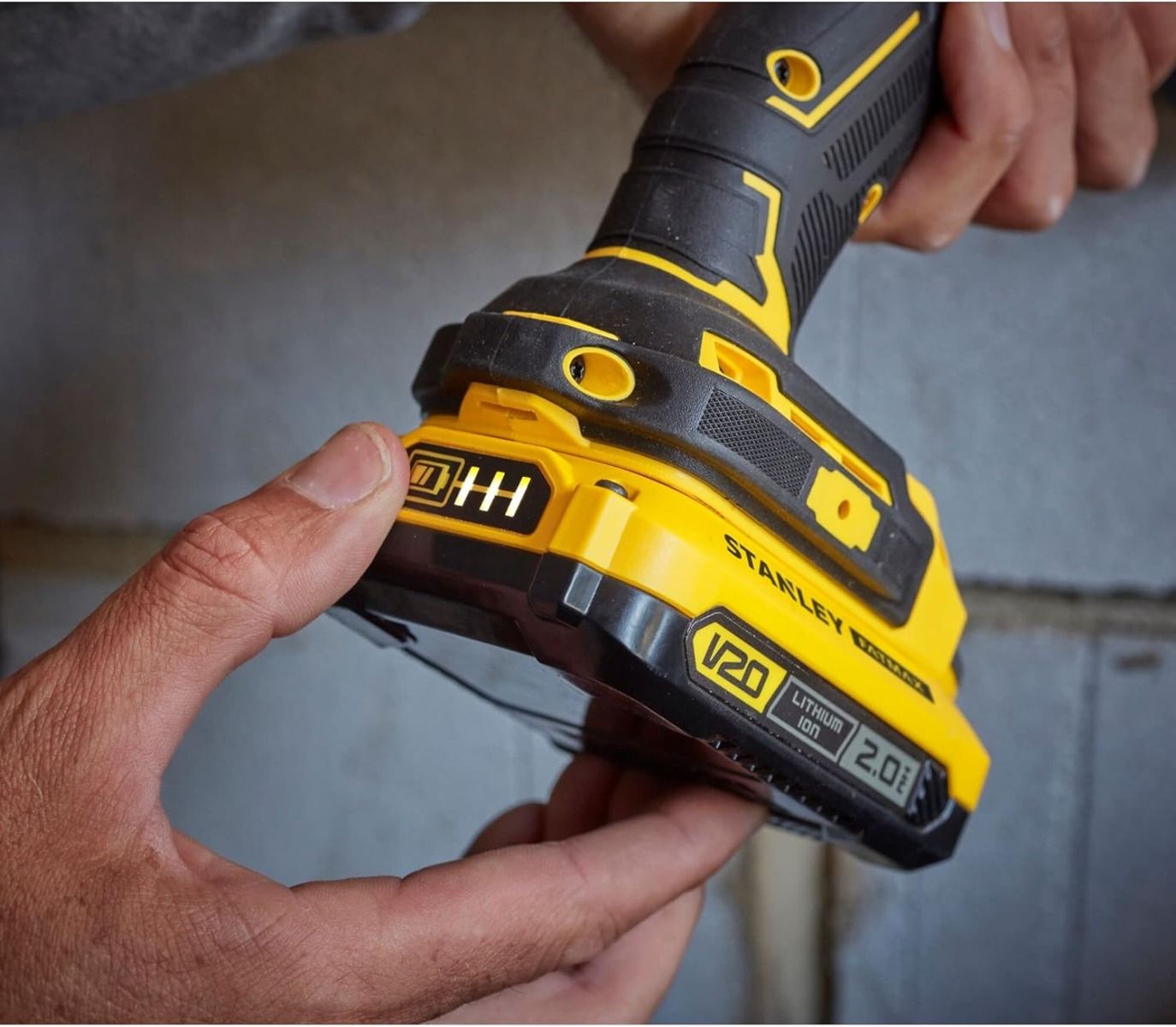 Batería Ion de Litio 20 V Max 2.0 A SB202-B3 Stanley 3