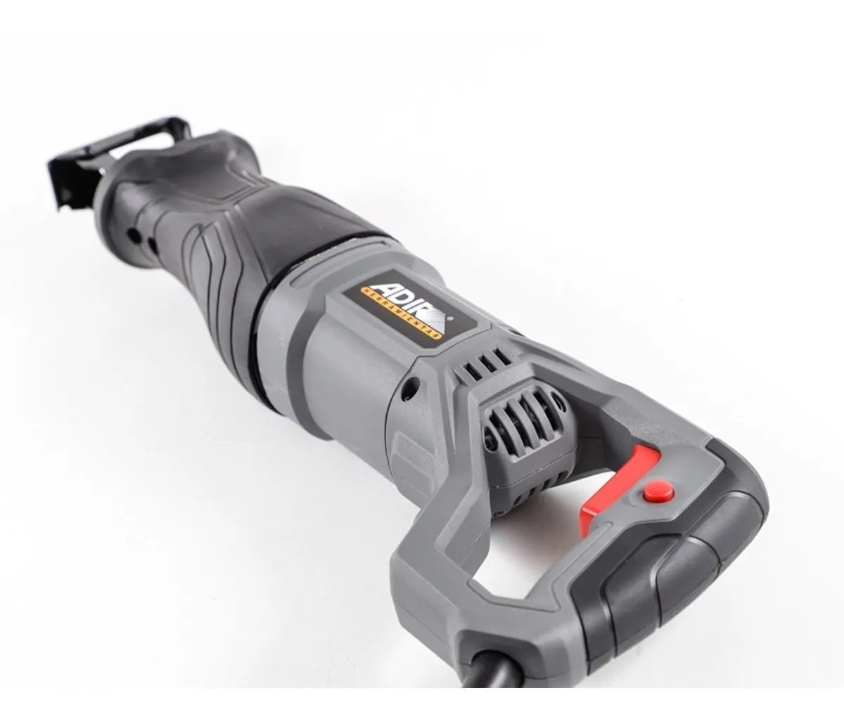 Sierra sable industrial 900W 9156 Adir 4