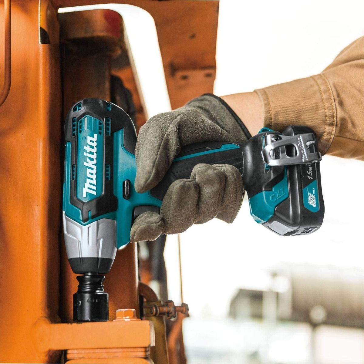 Llave de impacto 12V TW060Z Makita 3
